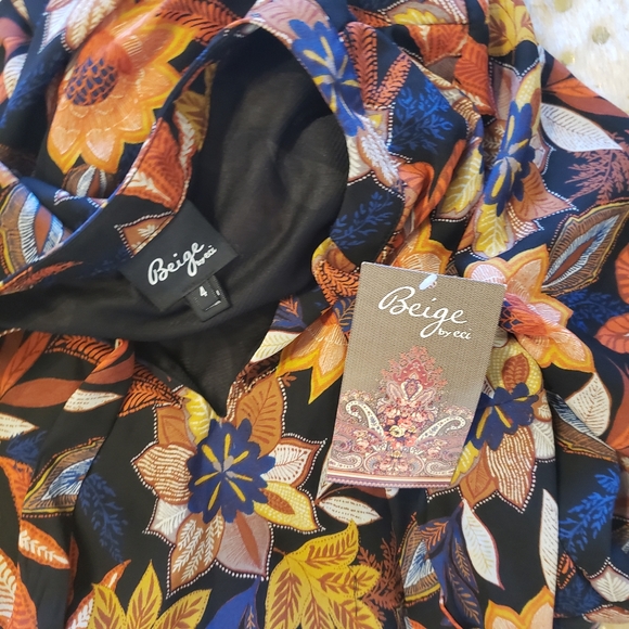 NWT Beige by eci 4 Navy Printed Floral Dress - Picture 6 of 8